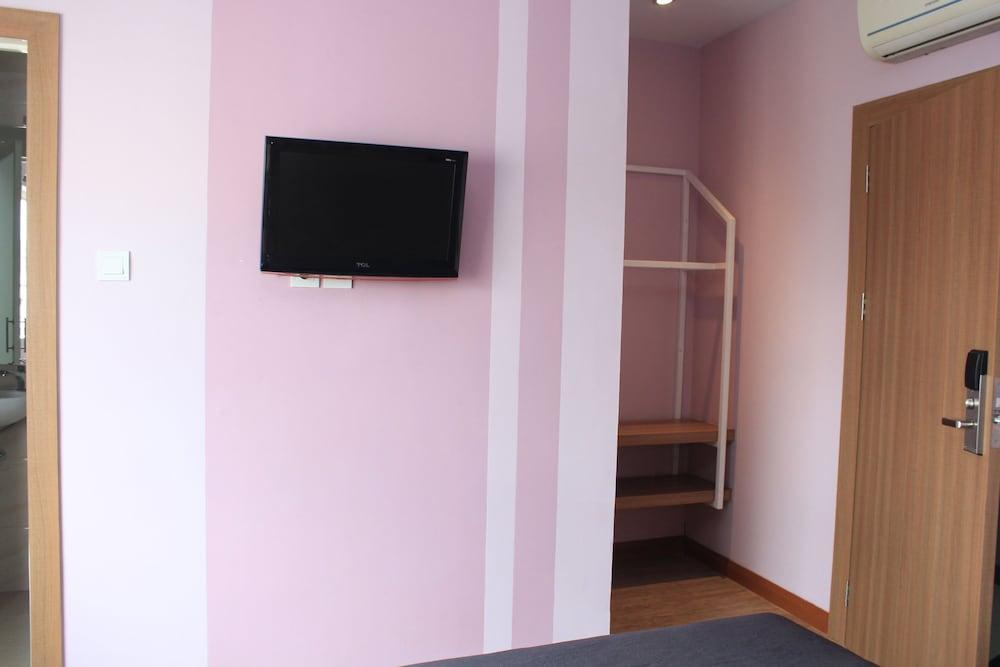 Kama Hotel Medan Eksteriør bilde