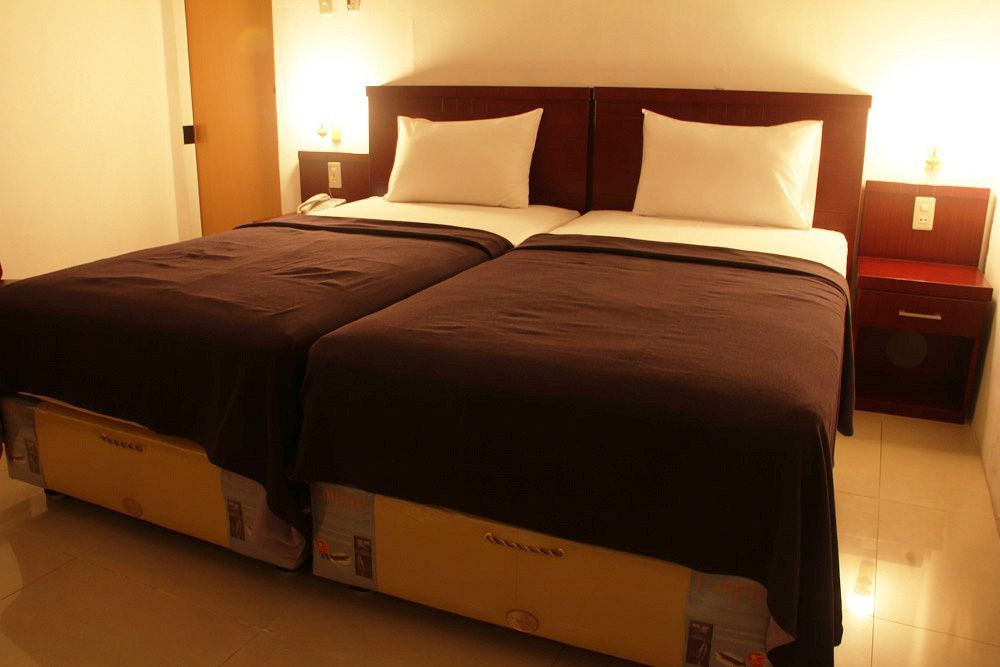 Kama Hotel Medan Eksteriør bilde