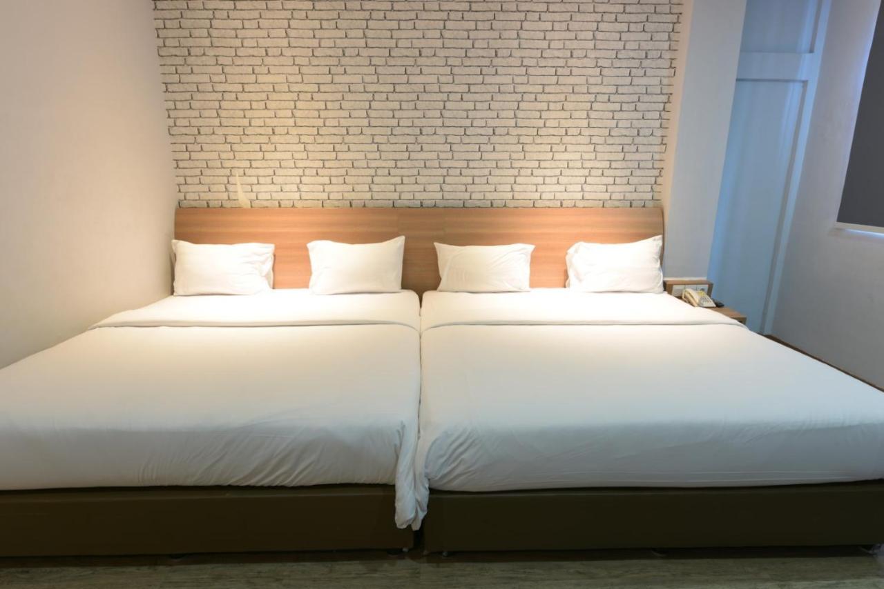 Kama Hotel Medan Eksteriør bilde